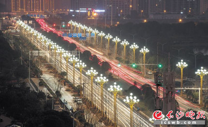 長沙首條智慧路燈示范段，有“顏值”，更有“才華”