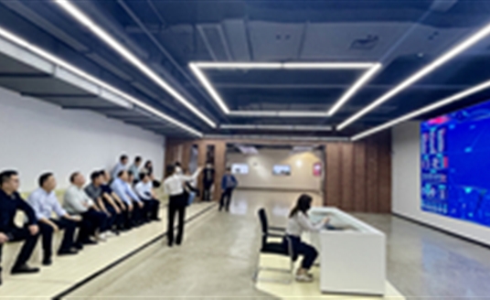 內蒙古自治區包頭市達茂旗領導蒞臨華體科技考察